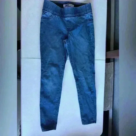 Old Navy Super Skinny Jeans  Size 2 Petite - Picture 1 of 4
